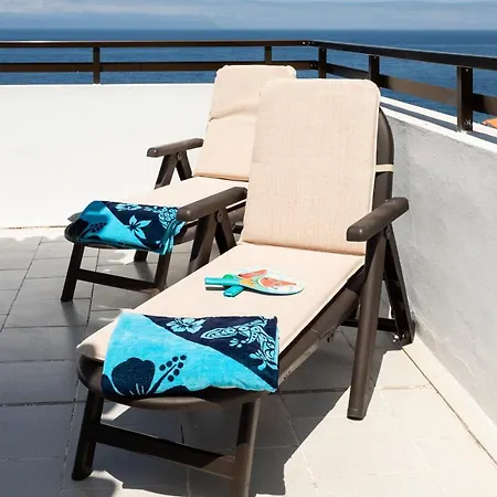 Arena 43 Sea View *